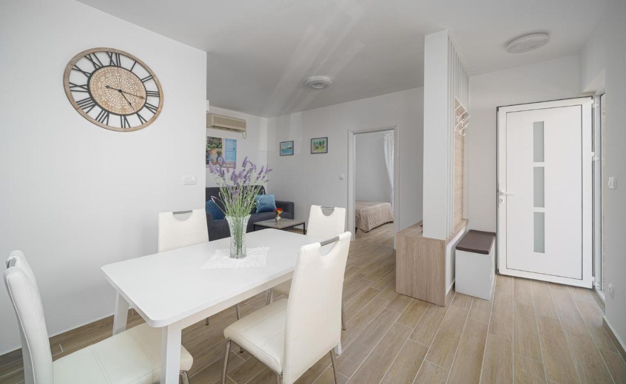 Your private summer house Vodice Extérieur photo